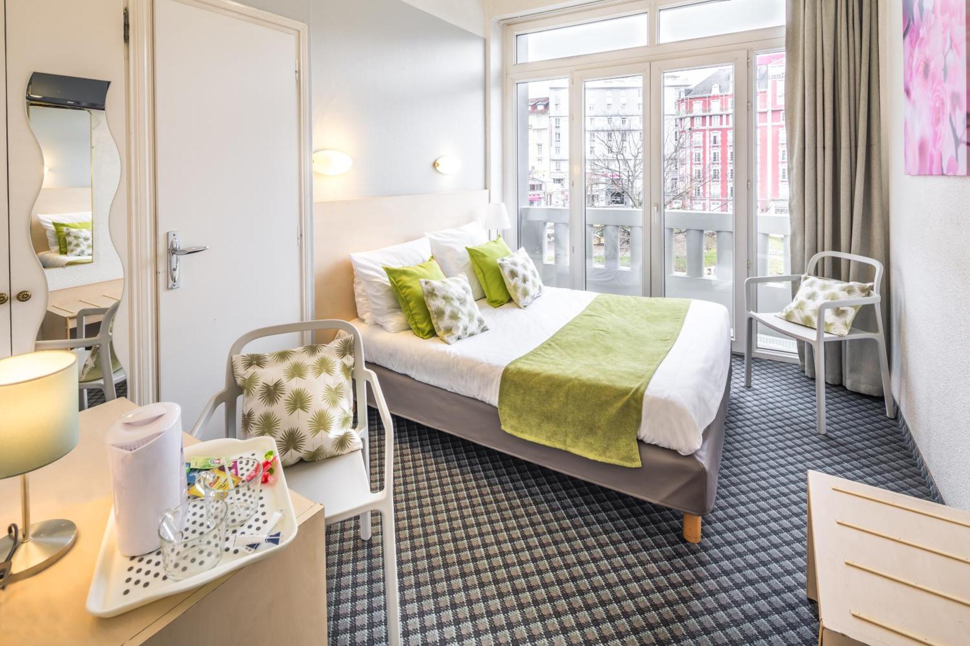 Hotel Notre Dame De France Лурд Екстериор снимка