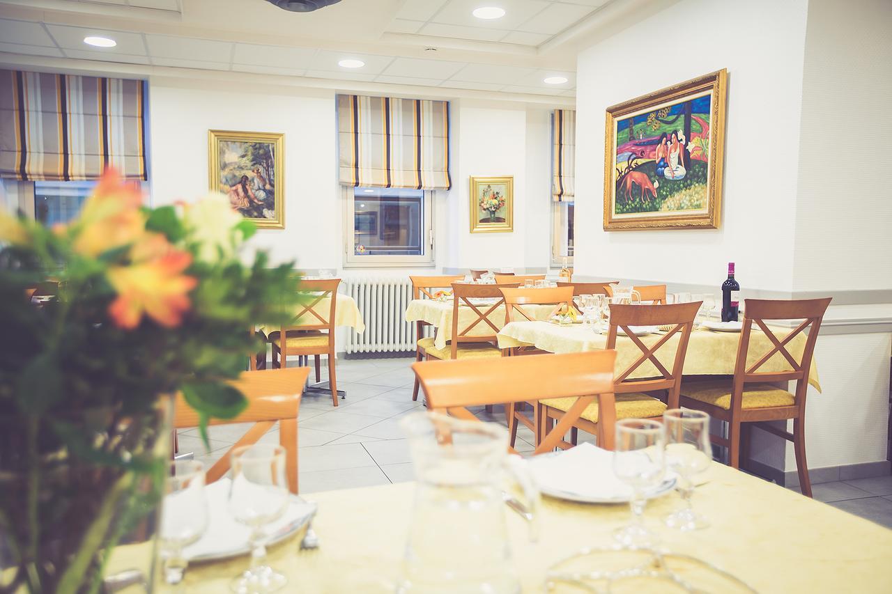 Hotel Notre Dame De France Лурд Екстериор снимка